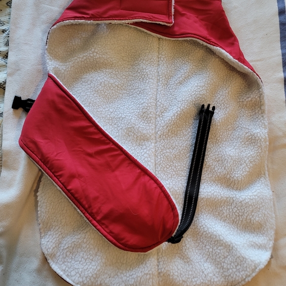 XXXL Silver Paw Dog coat - Picture 3 of 3